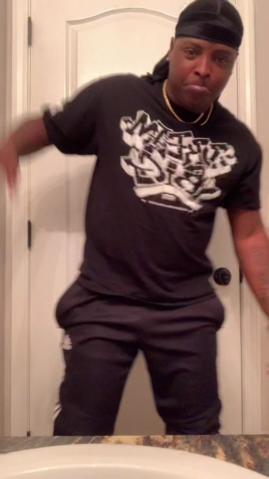 Post 6 by Luca MoneyyBag on TikTok (video)