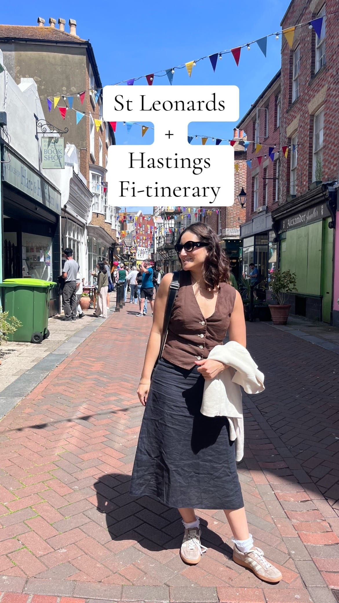 Post 1 by Fiona Faryan on TikTok (video)