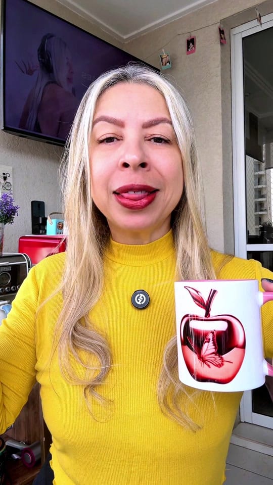 Post 5 by Izadora Guimarães on TikTok (video)