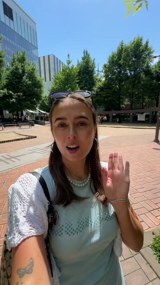 Post 2 by Mia Mooch ☆ on TikTok (video)