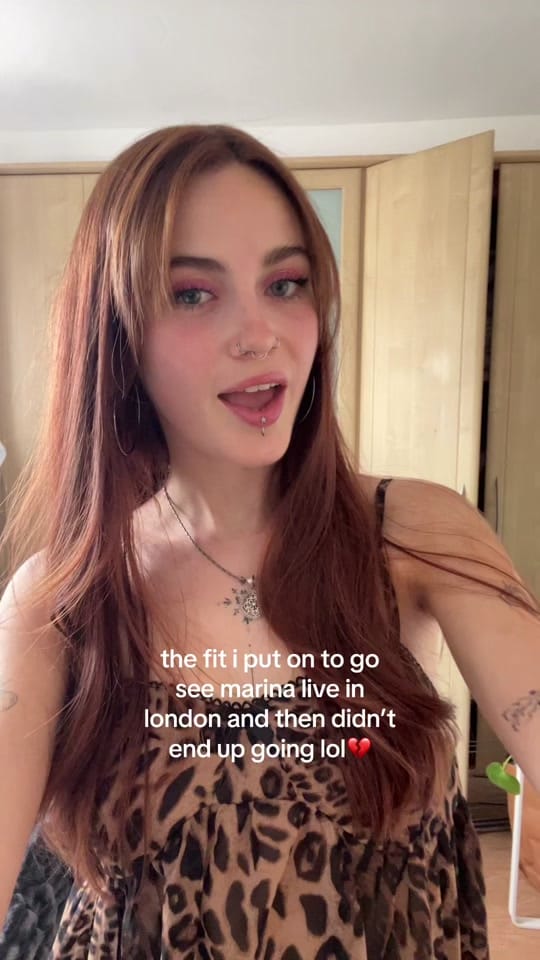Post 5 by robyn 𖤓 vegan eats & travel on TikTok (video)