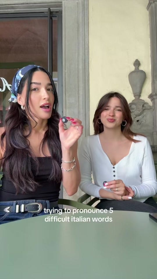 Post 6 by Emma Bianchi on TikTok (video)