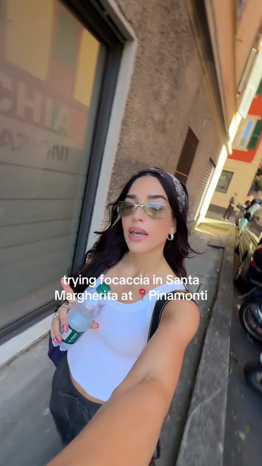 Post 2 by Emma Bianchi on TikTok (video)