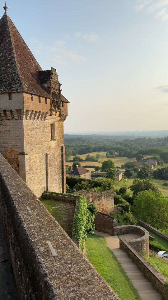 Post 8 by Luxury Explorer on TikTok (video)