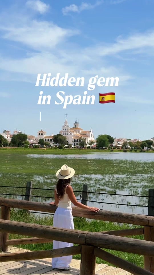 Post 9 by Anna | London Travel Blogger on TikTok (video)