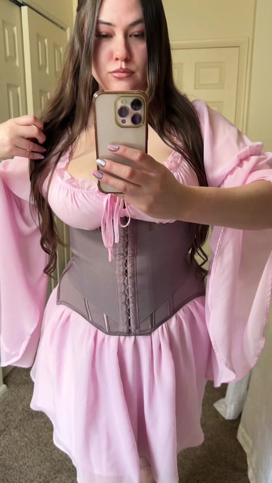 Post 9 by Kenna🤍 on TikTok (video)