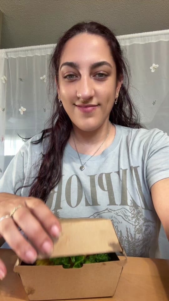 Post 5 by Chels_eats ✨ on TikTok (video)