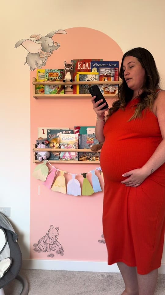 Post 1 by Steph & Rhys on TikTok (video)