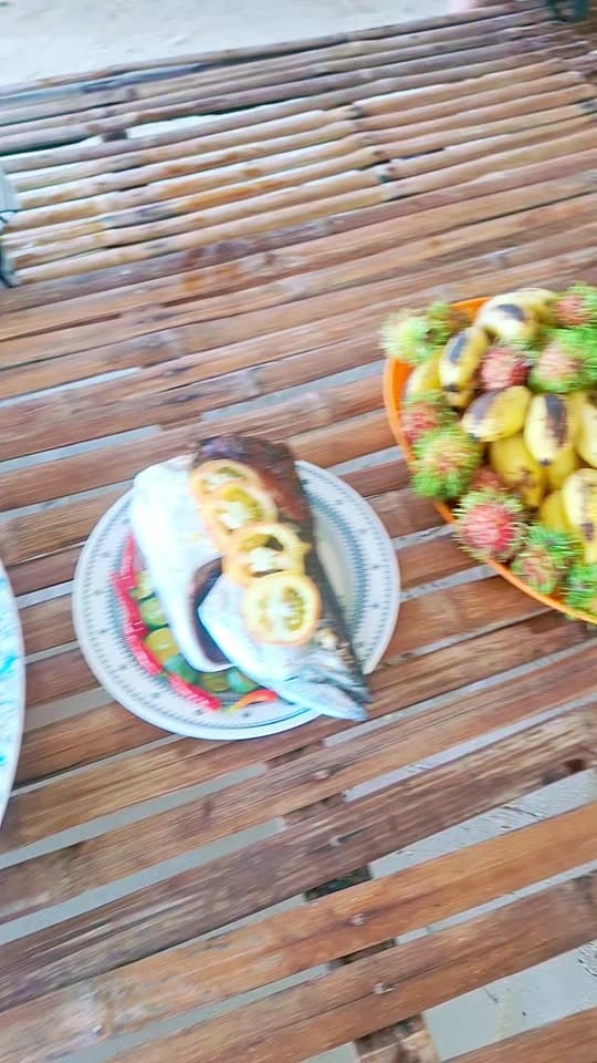 Post 3 by Kentot Travels on TikTok (video)