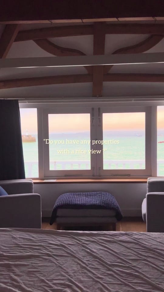 Post 2 by Sandy Toes Stays on TikTok (video)