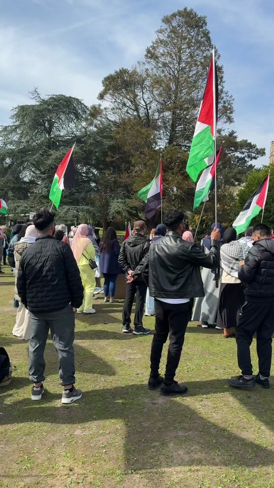 Post 2 by Abdinz🇧🇩🇬🇧 on TikTok (video)