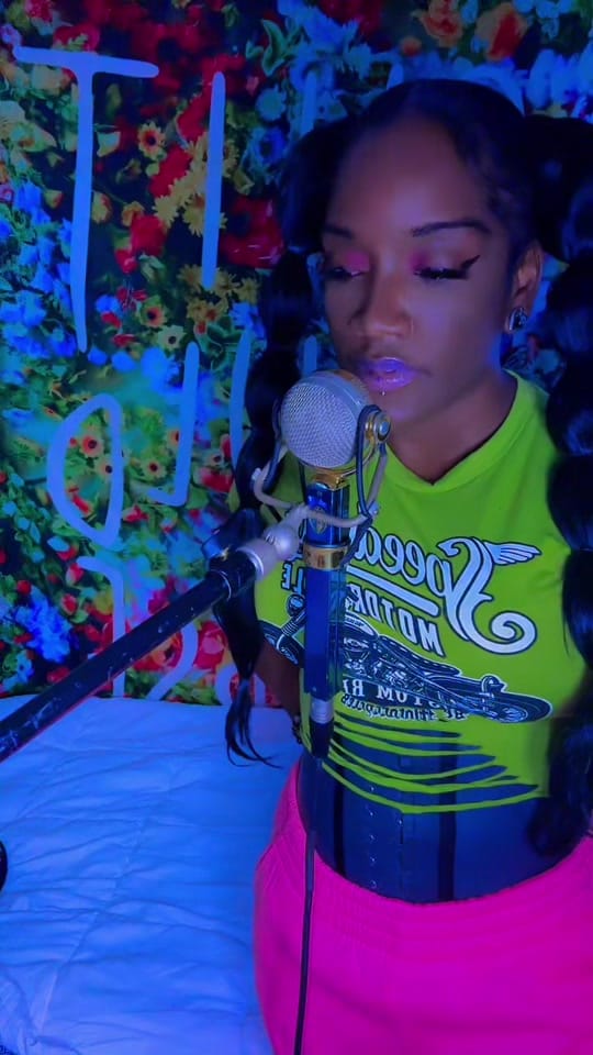 Post 8 by Dazey Lee on TikTok (video)