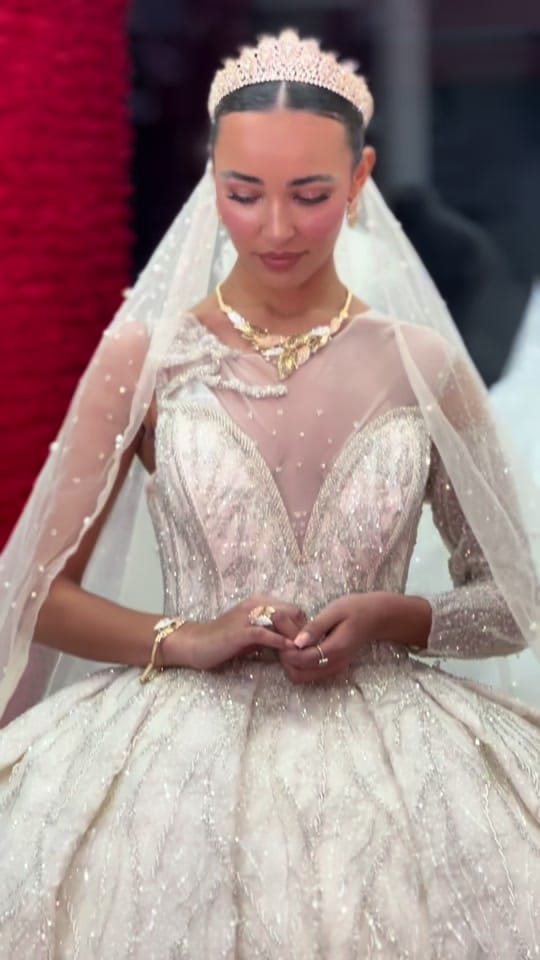 Post 6 by Shaheenbridals on TikTok (video)