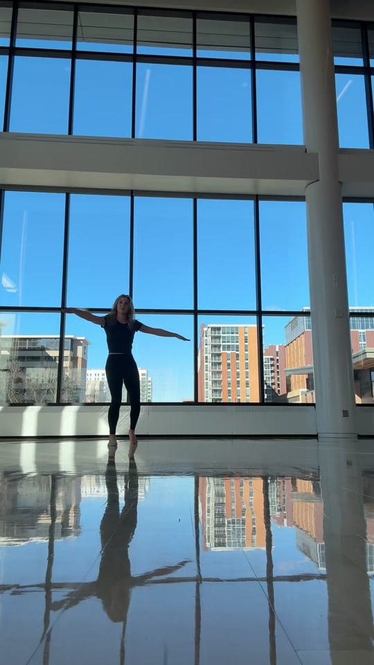 Post 7 by SLOANE ROSEN on TikTok (video)