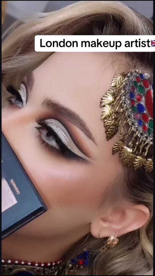 Post 9 by London makeup artist 🇬🇧 on TikTok (video)
