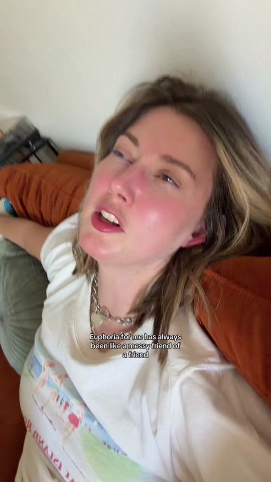 Post 7 by Zoë Tracy on TikTok (video)