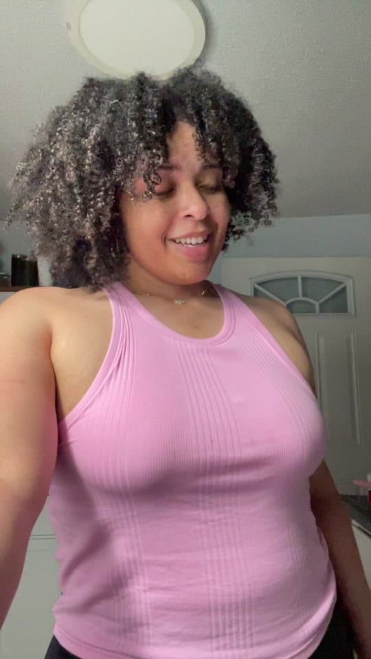 Post 6 by Sarah Emerson on TikTok (video)