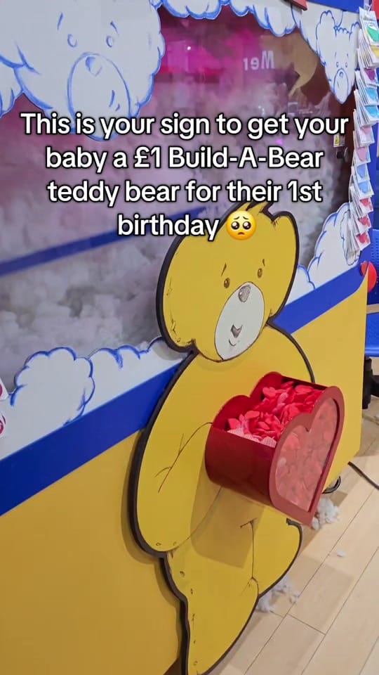 Post 9 by Valerie Humphrey | Daily Life on TikTok (video)
