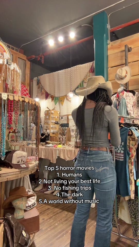 Post 7 by Ariona Hall on TikTok (video)