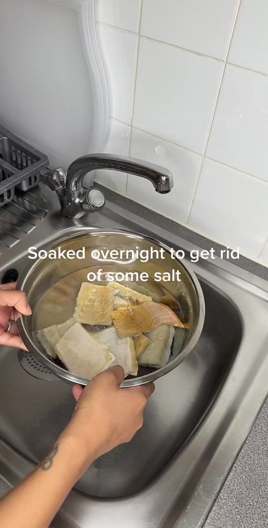Post 10 by Elle Sappelle Christelle on TikTok (video)