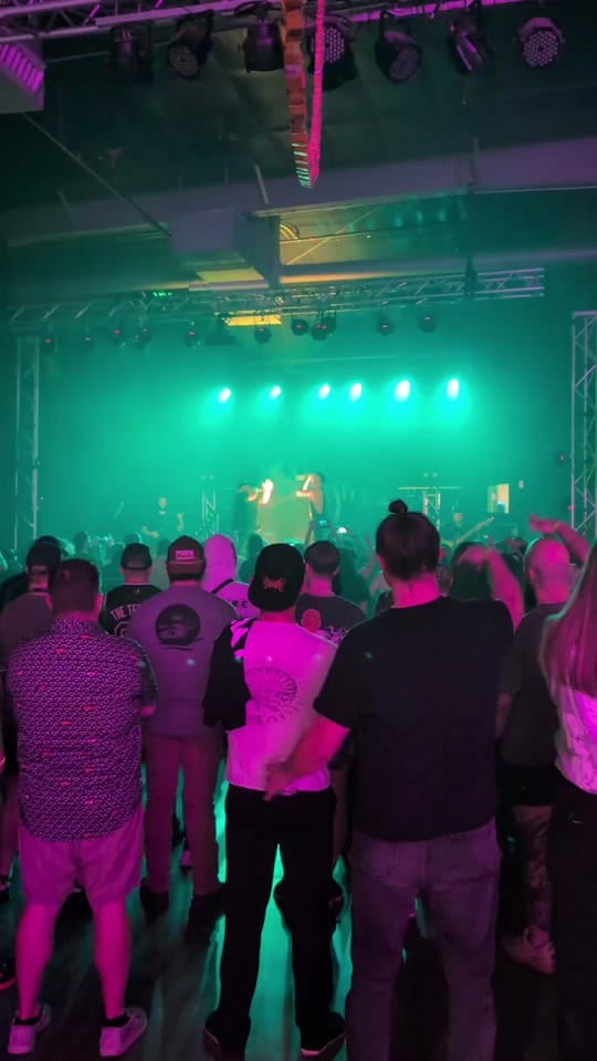 Post 1 by Yasmine on TikTok (video)