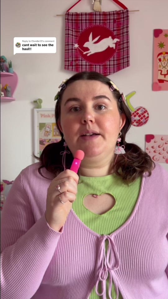 Post 4 by charlotte pink on TikTok (video)