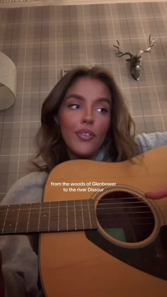 Post 8 by Holly Mac 🍒 on TikTok (video)
