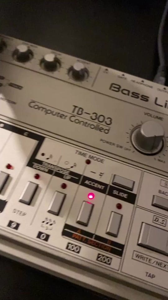 Post 9 by 0010x0010 on TikTok (video)
