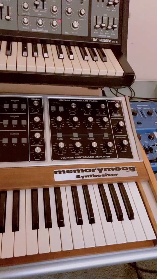 Post 10 by 0010x0010 on TikTok (video)