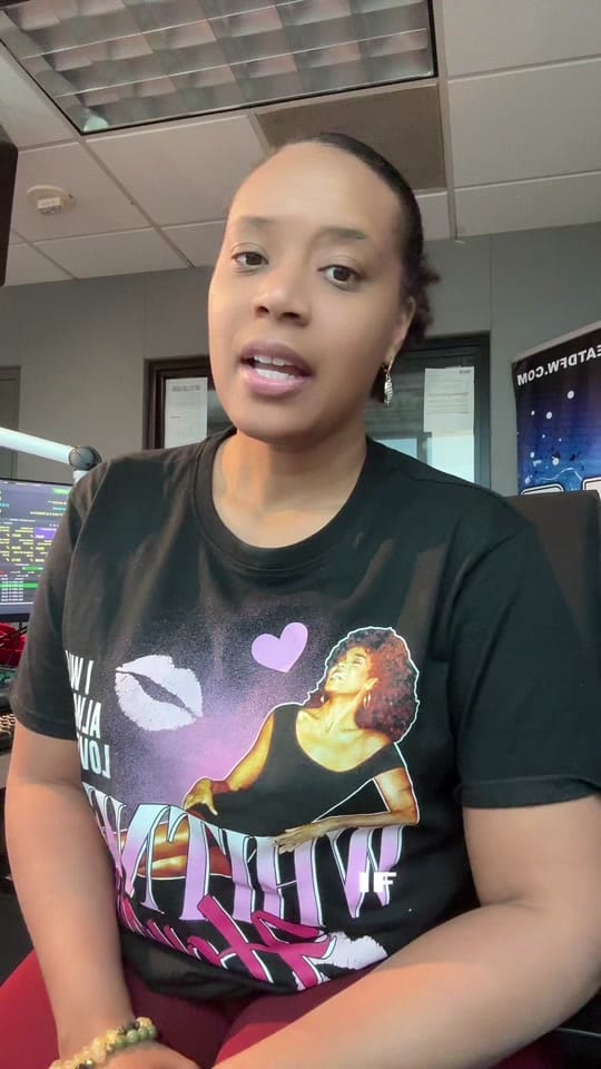 Post 5 by JazzeRadioChica on TikTok (video)