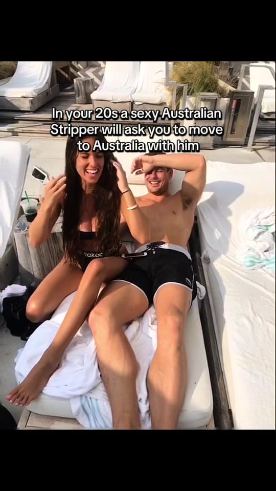 Post 2 by Veronica on TikTok (video)