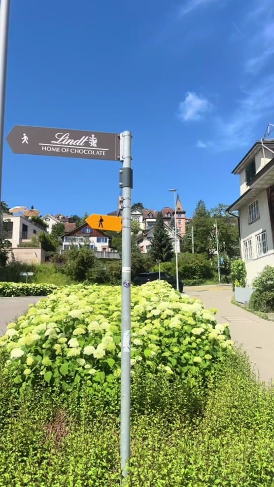 Post 1 by Cat Perkins on TikTok (video)