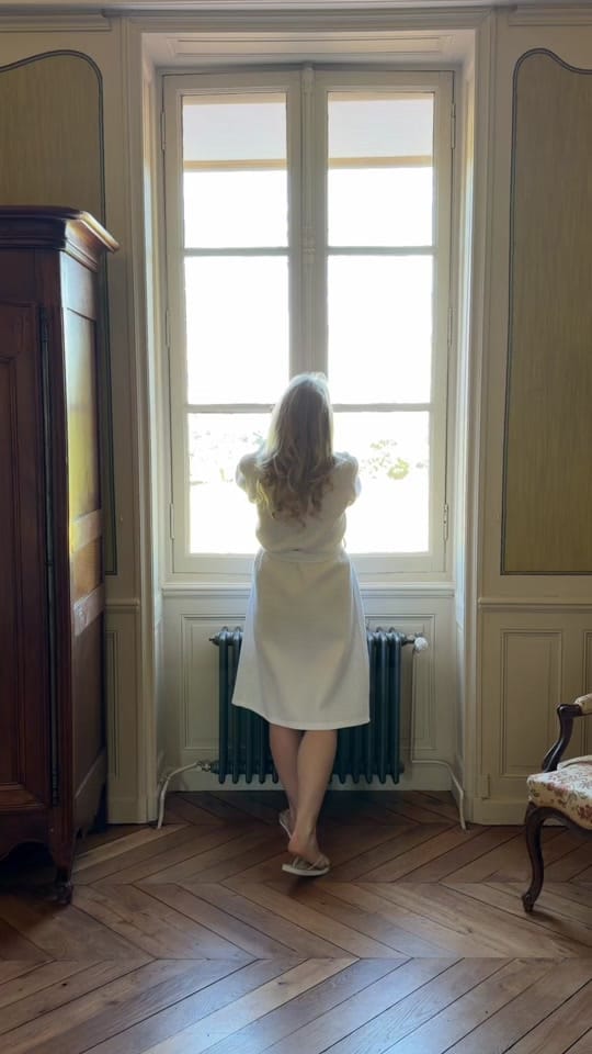 Post 2 by Day in London on TikTok (video)