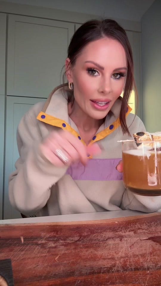 Post 10 by Christina Lee on TikTok (video)