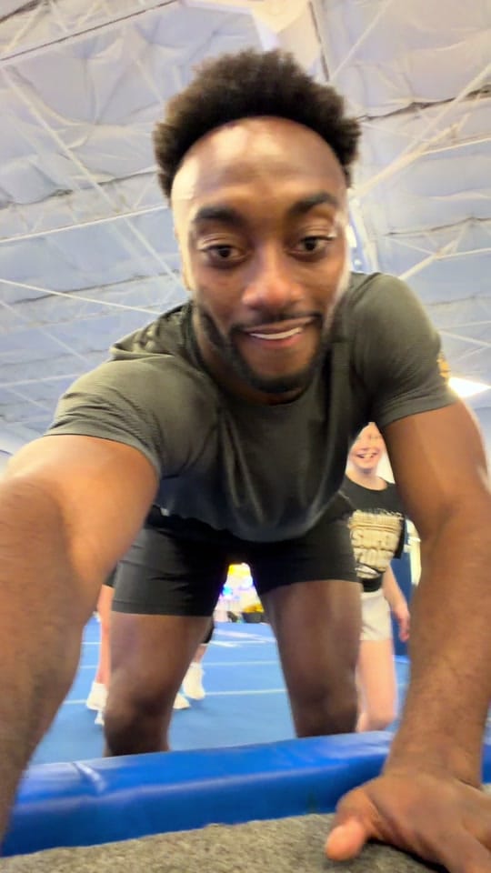 Post 4 by James Thomas on TikTok (video)
