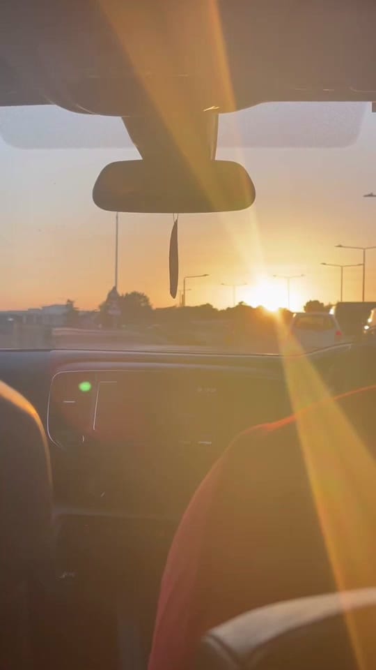 Post 7 by Simoneleanora on TikTok (video)