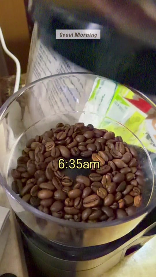 Post 6 by 이런던 London Lee on TikTok (video)