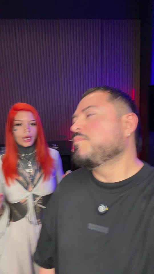 Post 8 by Mauricio Londono on TikTok (video)