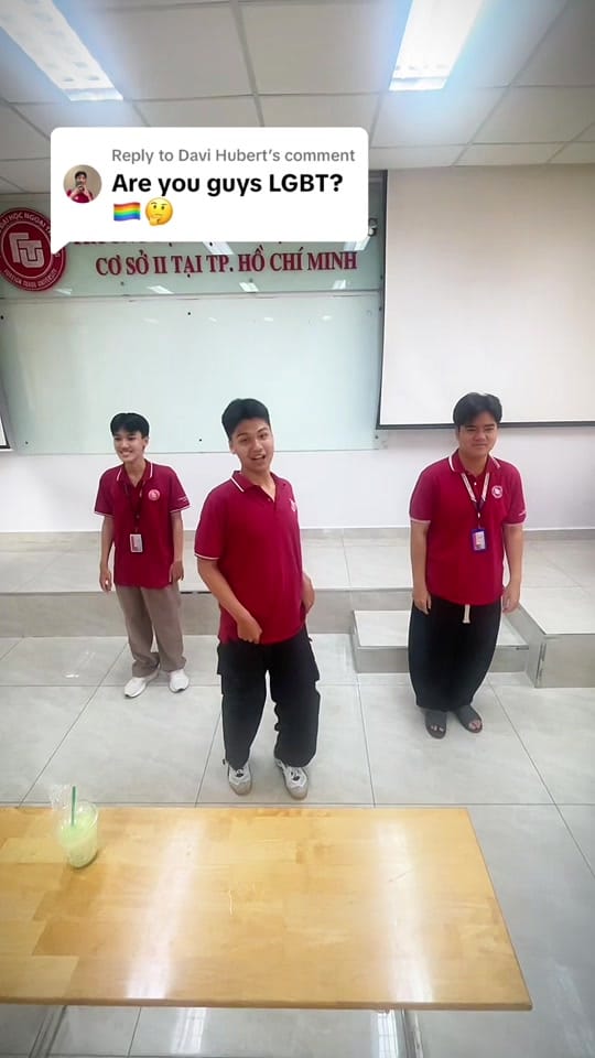 Post 5 by Chaecado on TikTok (video)