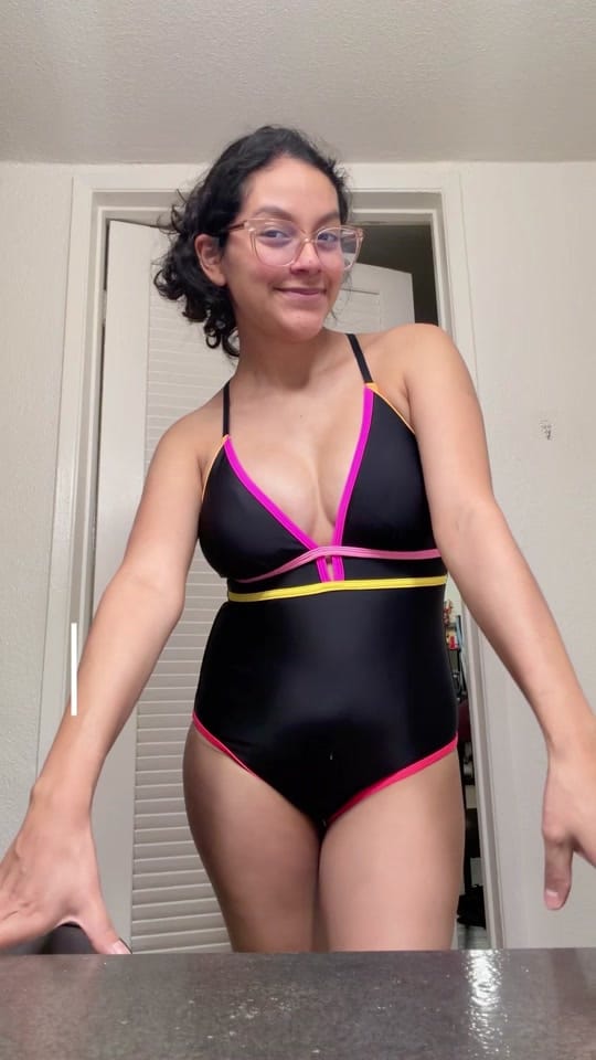 Post 2 by Cielo | 🎬🤰🏽💄 on TikTok (video)