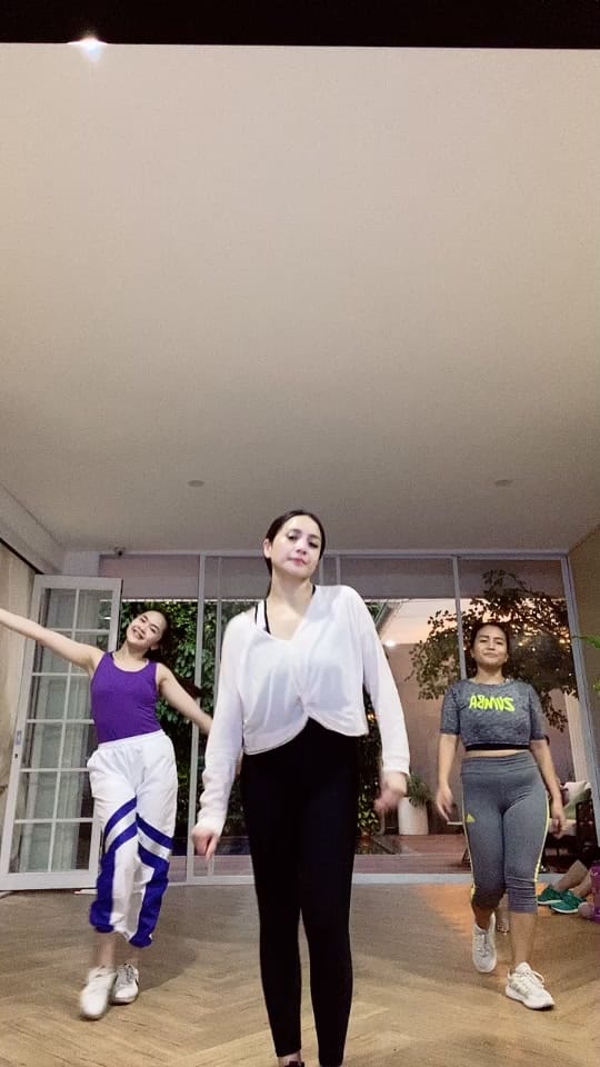 Post 10 by Chelsea Mandas on TikTok (video)