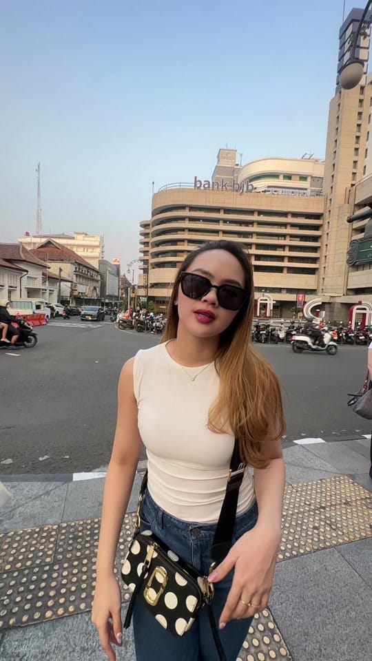 Post 5 by Chelsea Mandas on TikTok (video)