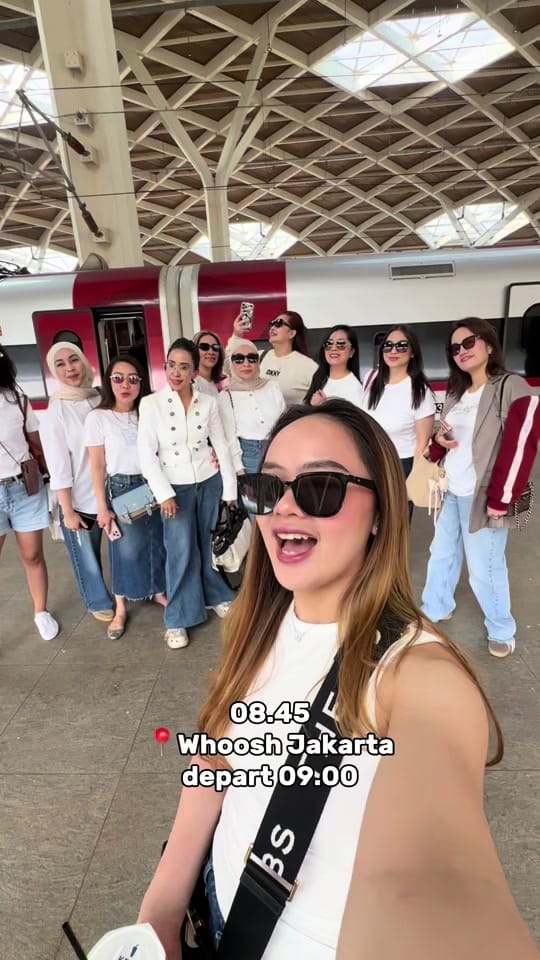 Post 4 by Chelsea Mandas on TikTok (video)