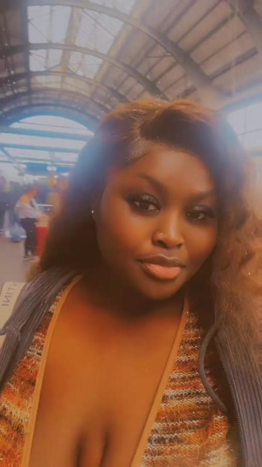Post 6 by AmaVirgin🥵💦 on TikTok (video)