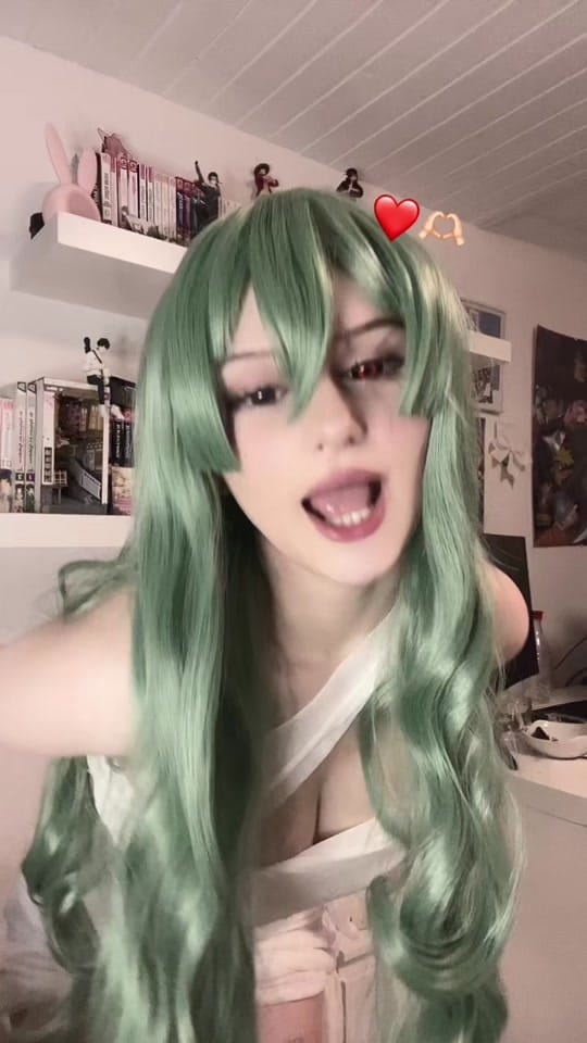 Post 10 by sariUsagii on TikTok (video)