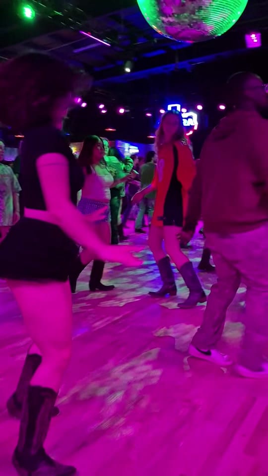 Post 4 by MyChole on TikTok (video)