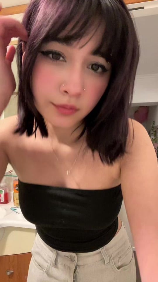 Post 2 by Chelsea / ឆែលស៊ី 🇰🇭 on TikTok (video)