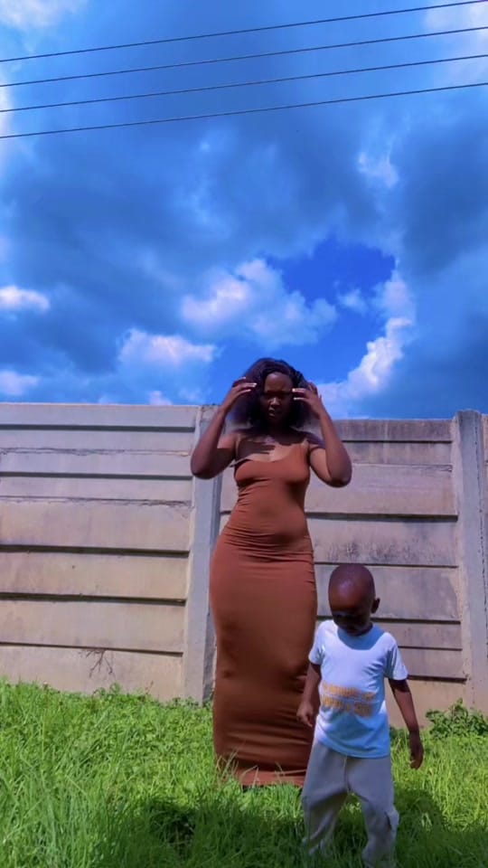 Post 5 by Chelsea Tariro Hlomayi on TikTok (video)