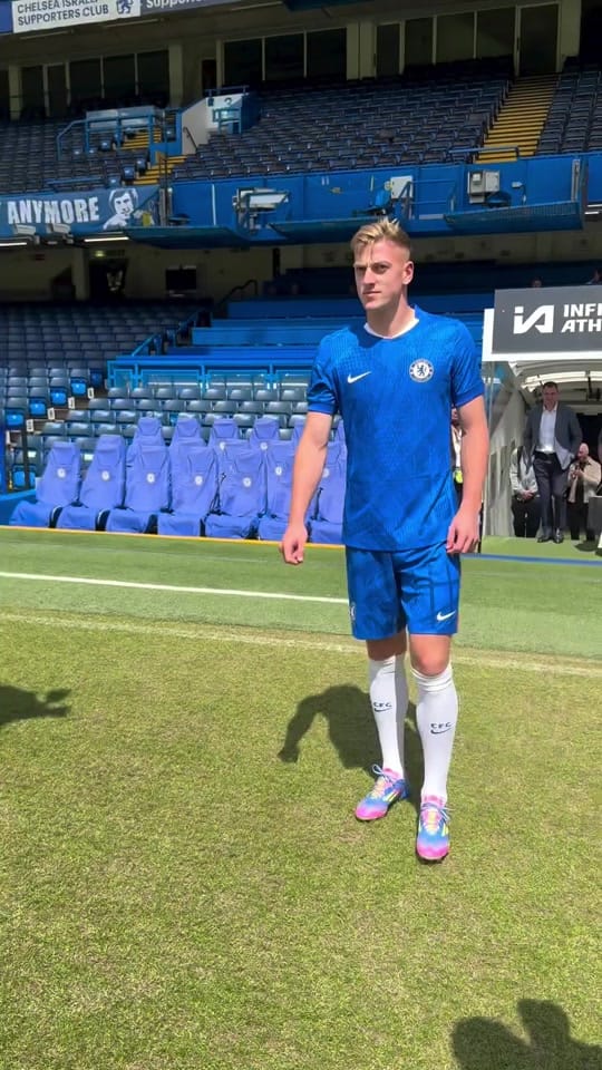 Post 9 by The pride of London on TikTok (video)