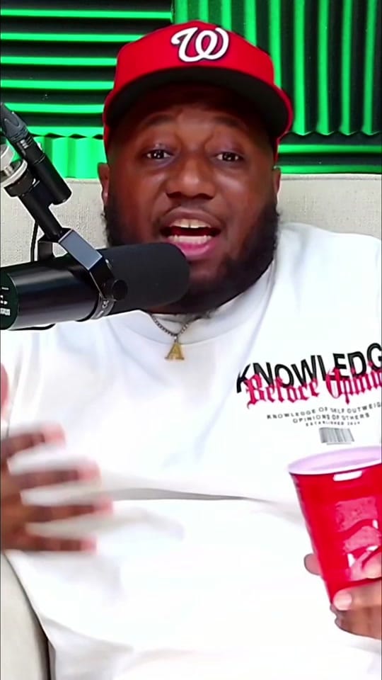 Post 2 by SquirrelWorldTv on TikTok (video)